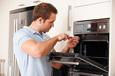 Finding the Best Appliance Fixers image